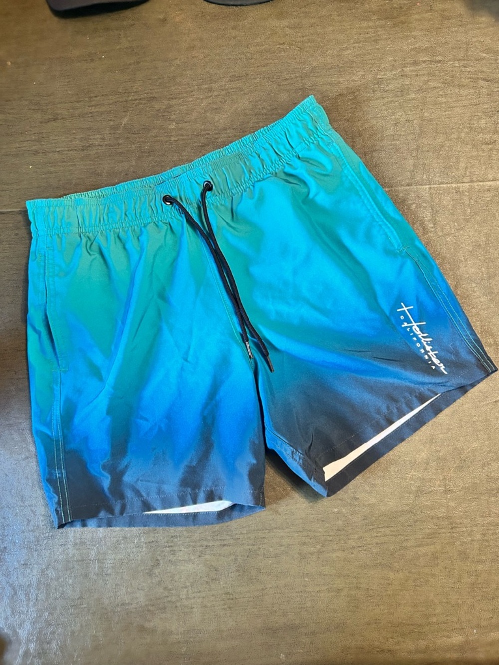 Hollister Turquoise to Navy Gradient Men's Swim Board Shorts